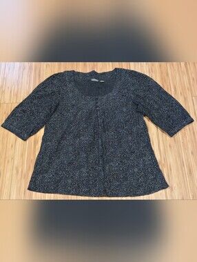 Great Northwest Clothing Company Black Floral Scoop-Neck Blouse